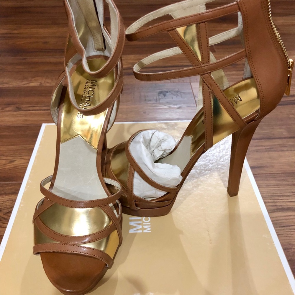 👠 Michael Kors Jaida brown/gold platform heels 👠